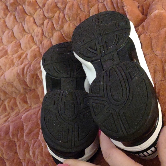 PUMA - Picture 2 of 5